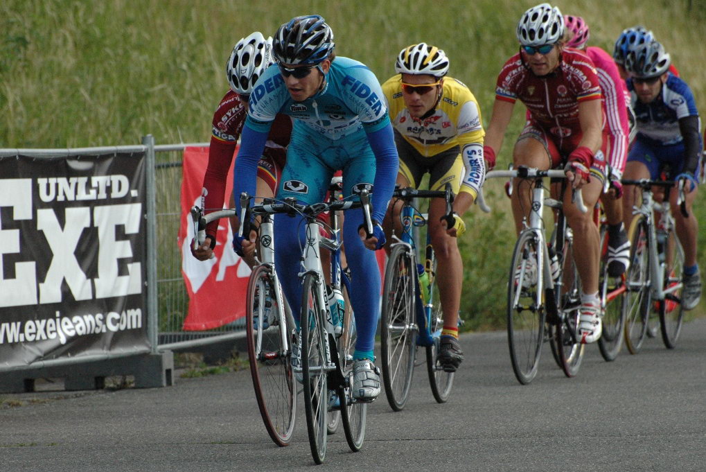 Předchozí obrázek: Fotogalerie//2007/Giant-liga-Plzen/13_dil/nahledy/stybar_zelinka.JPG