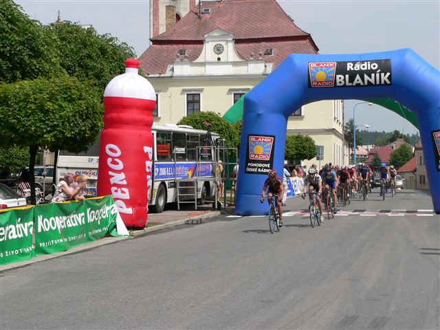 Předchozí obrázek: Fotogalerie/2006/J_Hradec/j_hradec_07.jpg