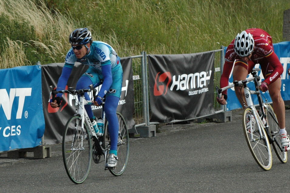 Předchozí obrázek: Fotogalerie/2007/Giant-liga-Plzen/13_dil/nahledy/stybar_pecenka.JPG