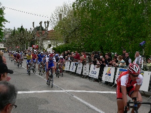 Další obrázek: clanky-soubory/2009-Rhone-Isere/nahledy/P1100745.JPG