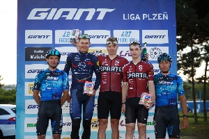 Vítězem GL Sparťan  Richard Habermann a Richard Kobr na 3.místě . V příštím závodě se oblékne do žlutého dresu lídra seriálu !