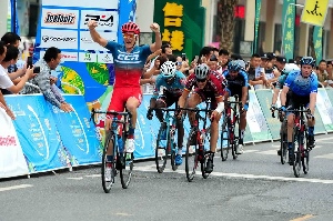 Sparťané Jan Stöhr 5. místo  a Pavel Stöhr 10.místo v celkové klasifikaci Tour of Poyang Lake !