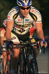 Michal Stark, paraolympijský reprezentant,  si také troufne na Tour de Brdy