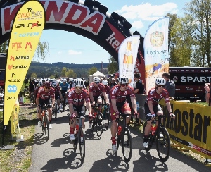 20. vítězem Tour de Brdy se stal ve spurtu 8 členné skupiny Matyáš Purnoch