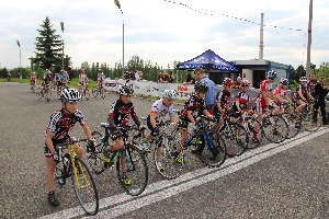 Druhý díl žákovských závodů Sparta - cycling junior ovládly starší žákyně Nikol Soustružníková z MS Bike academy Racing před Kristýnou Burlovou